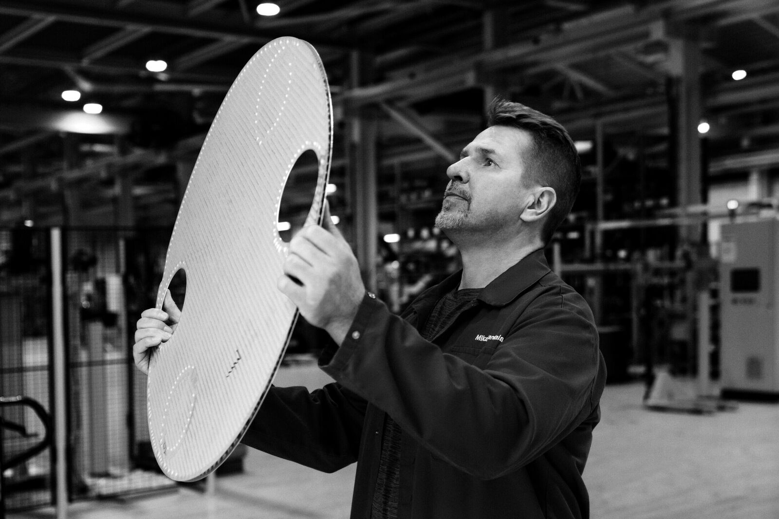 In the Vahterus Plate & Shell Heat Exchanger solution, we place heat transfer plates inside a protective pressure vessel, using fully welded seams instead of gaskets. This fully welded solution offers users the highest operational availability and safety on the market.